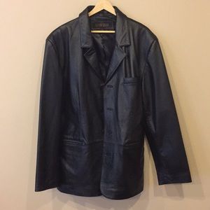 Men’s black leather  jacket